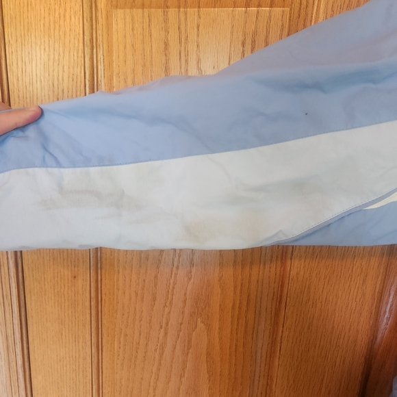 Cabela's Jacket - Picture 2 of 9